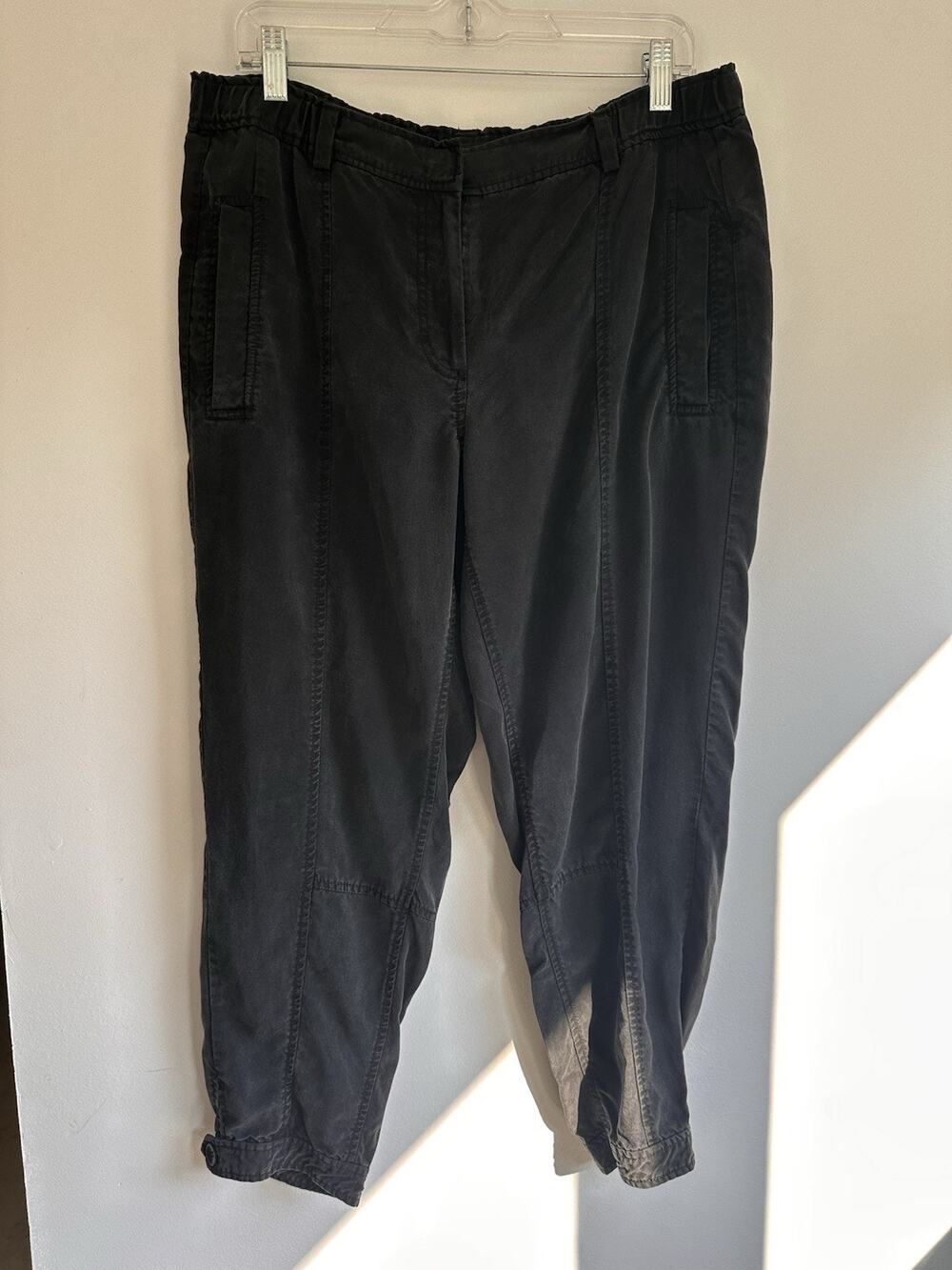 EILEEN FISHER Pants M Tencel Twill Tapered Ankle Button Cuff Work Utility Black